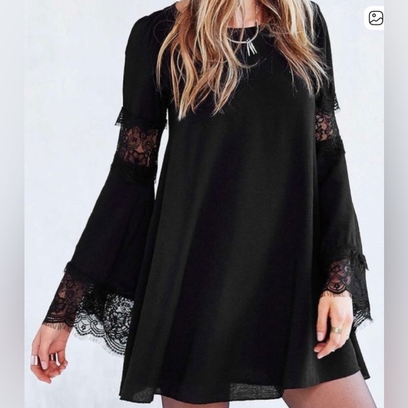 For Love & Lemons Le’veon black mini dress. Size XS - Picture 4 of 10